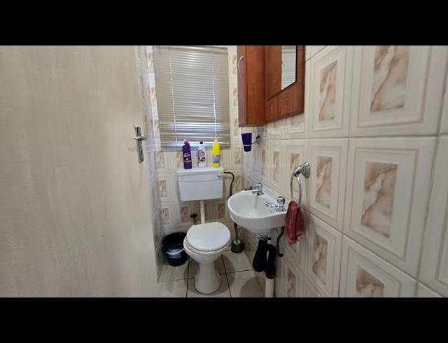 3 BEDROOM SECTIONAL TITLE FOR SALE IN ORMONDE
